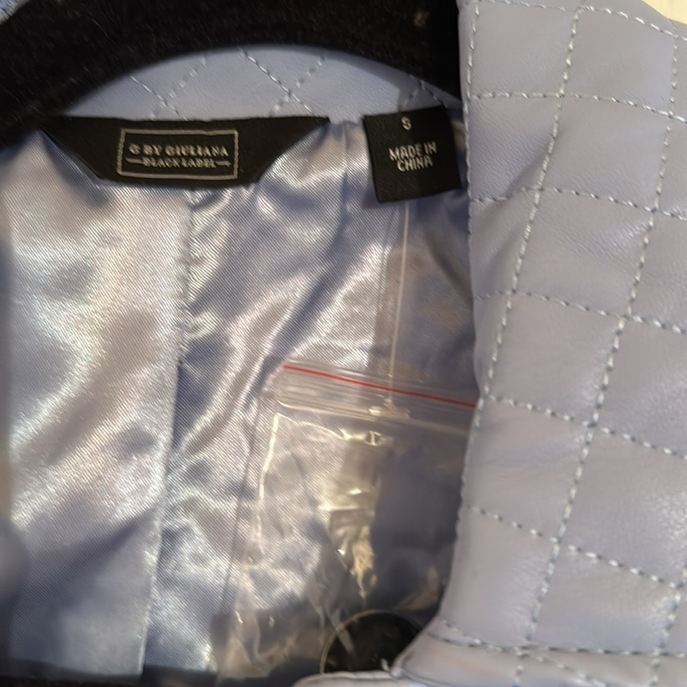 Jacket - Picture 3 of 3